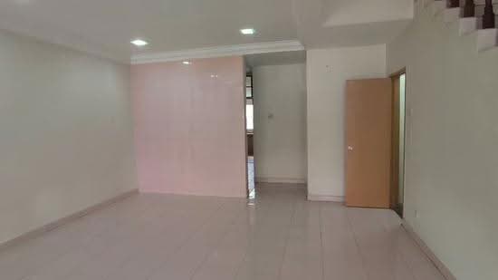 2.5-storey Terraced House for Sale in Taman Bukit Serdang (Seri Kembangan) - YY Wong - PropertyGuru.com.my