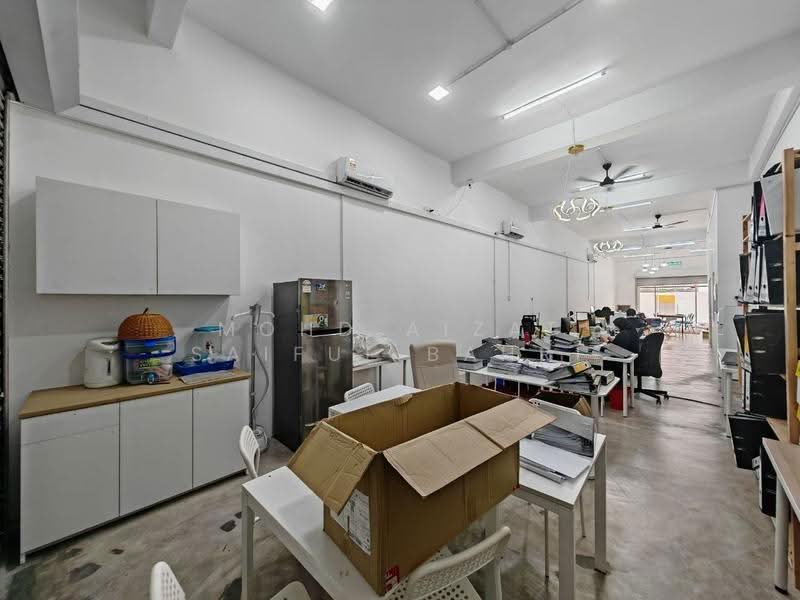 Kedai untuk Dijual di Kajang (Selangor) - Mohd Aizat Saiful Bahri - Interior - PropertyGuru.com.my