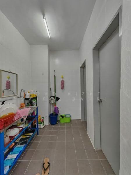 Kedai untuk Dijual di Kajang (Selangor) - Mohd Aizat Saiful Bahri - Interior - PropertyGuru.com.my