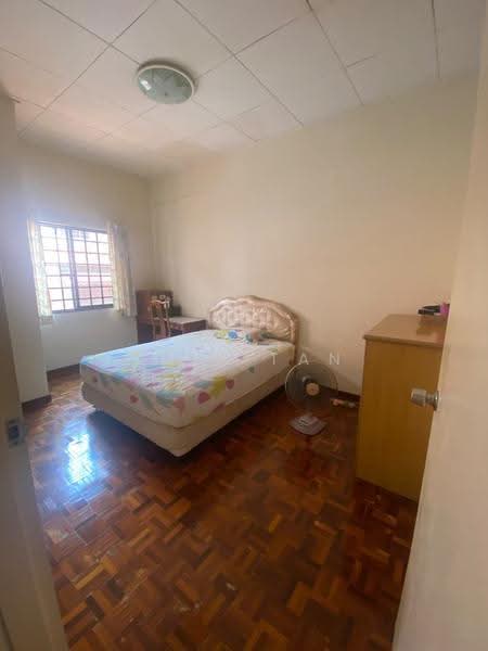 Terraced House for Sale in Bandar Sungai Long (Selangor) - Kris Tan - Bedroom - PropertyGuru.com.my