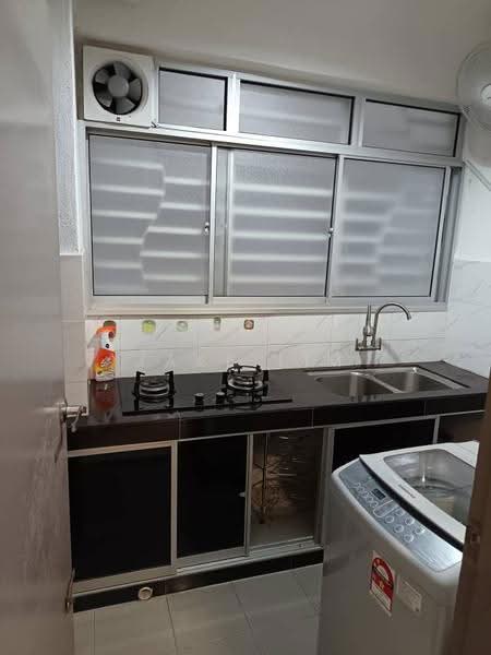 Apartment for Sale at Residensi Alam Damai (PR1MA @ Alam Damai) - Jake Lim - Kitchen - PropertyGuru.com.my