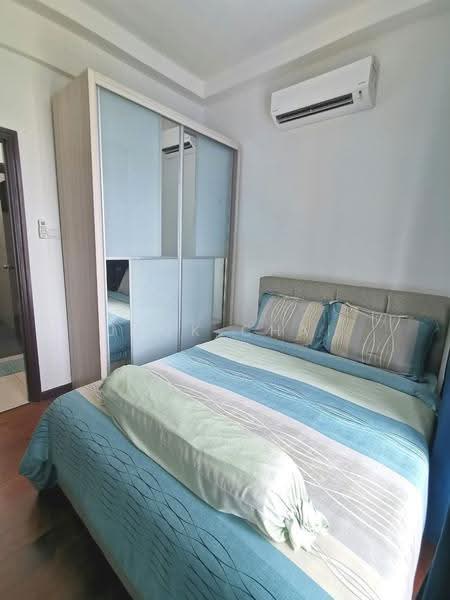 Kediaman Servis untuk Disewa di Molek Regency - Jack Chai - Bedroom - PropertyGuru.com.my
