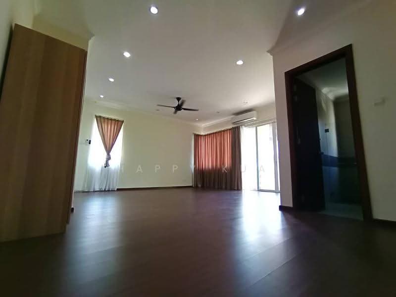 Rumah Berkembar untuk Dijual di Ampang Jaya (Ampang) - Happy Kua - Living Room - PropertyGuru.com.my