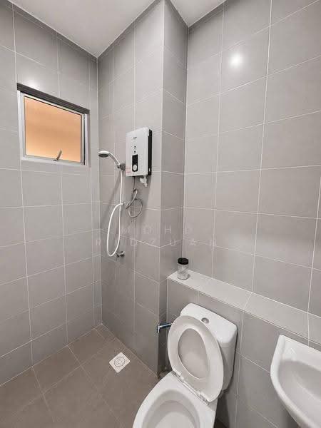 Apartment for Sale at Pangsapuri Adelia - Mohd Ridzuan - Bathroom - PropertyGuru.com.my