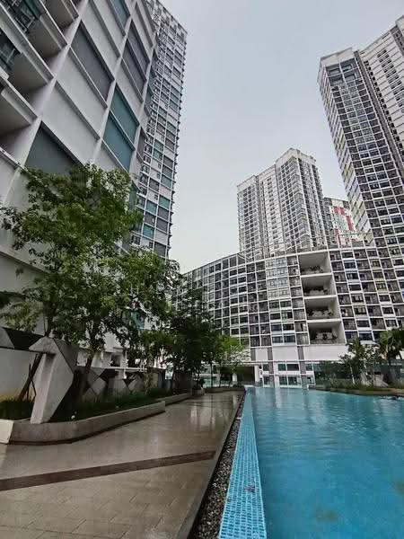 Service Residence for Sale at i-SOHO @ i-City - Hector Cheah - Exterior - PropertyGuru.com.my