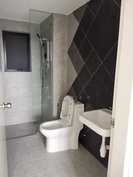 Kondominium untuk Disewa di Trinity Lemanja - Amy Yap - Bathroom - PropertyGuru.com.my