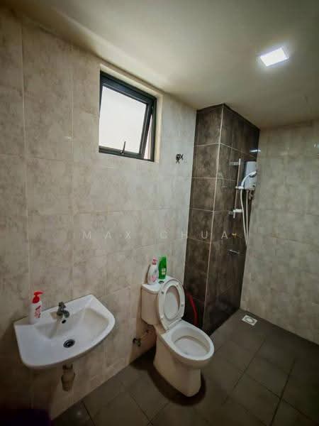 Kondominium untuk Disewa di Vista Bangi - Max Chua - Bathroom - PropertyGuru.com.my