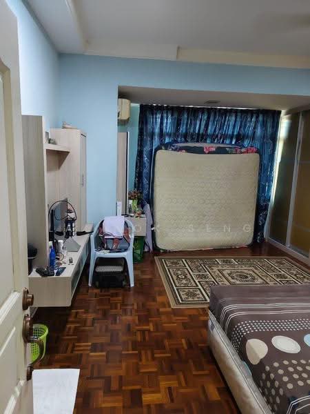 2-storey Terraced House for Sale in Bandar Seri Alam (Masai) - Lai Kok Seng - Bedroom - PropertyGuru.com.my