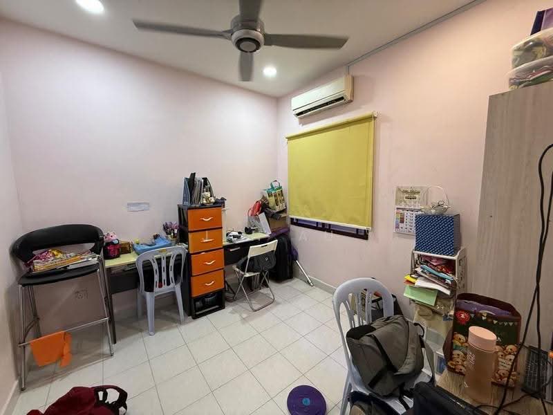 Rumah Teres 2-Tingkat untuk Dijual di Taman Sierra Perdana (Masai) - JAN AU - Study - PropertyGuru.com.my
