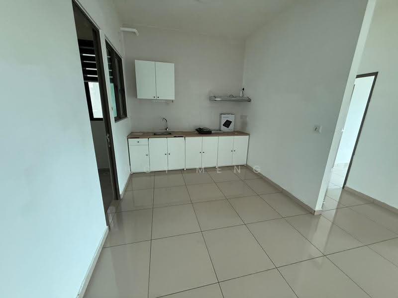 Condominium for Sale at Tree Sparina - Hoy Meng - Kitchen - PropertyGuru.com.my