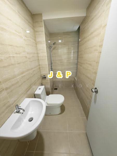 Kondominium untuk Disewa di Lido Avenue - Junnie Kok - Bathroom - PropertyGuru.com.my