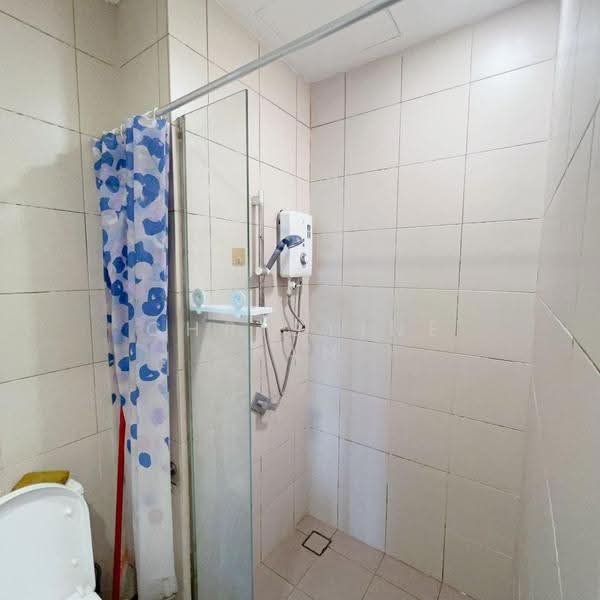 Kediaman Servis untuk Disewa di i-Suite @ i-City - Christine Tan - Bathroom - PropertyGuru.com.my