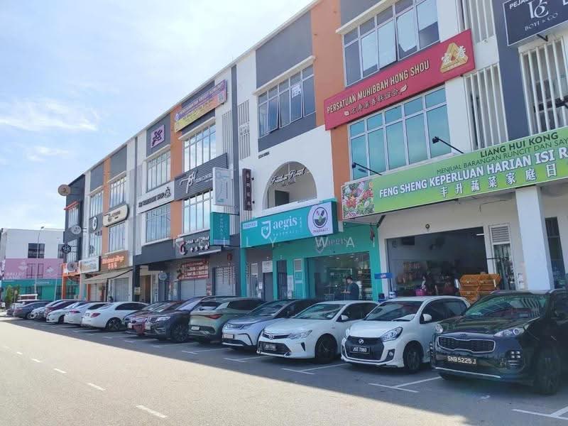 Retail Space for Sale in Austin Crest (Johor Bahru) - Kelly Wai - Exterior - PropertyGuru.com.my