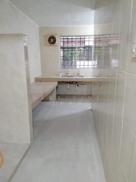 2-storey Terraced House for Rent in Bandar Kinrara (Selangor) - Geraldine Chan - Kitchen - PropertyGuru.com.my