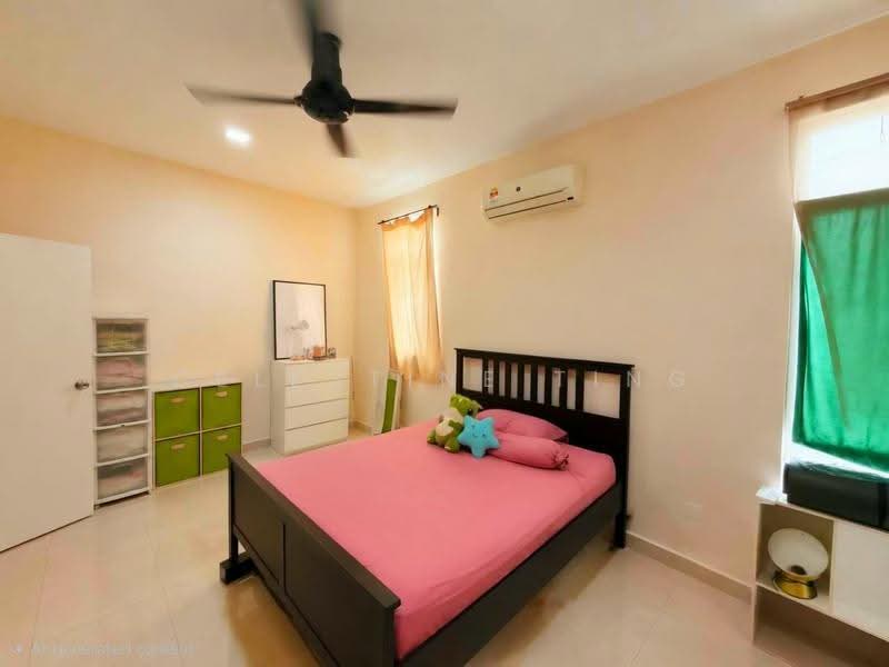2-storey Terraced House for Sale in Prima Saujana (Kajang) - Celestine Ting - Bedroom - PropertyGuru.com.my