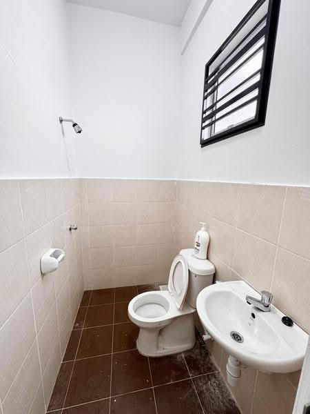 Terraced House for Rent in Jasin (Melaka) - Nick Yaw - Bathroom - PropertyGuru.com.my