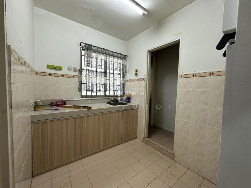 Condominium for Sale at Ketumbar Heights - DILLA YUSOFF - Kitchen - PropertyGuru.com.my