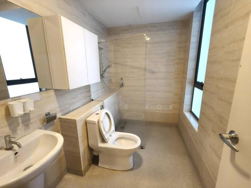 Kondominium untuk Disewa di Lido Avenue - Junnie Kok - Bathroom - PropertyGuru.com.my
