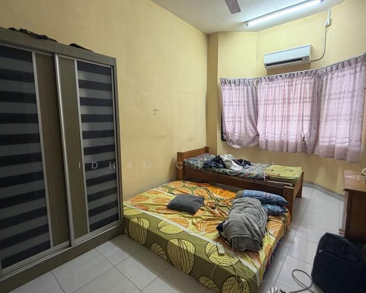 1-storey Terraced House for Sale in Taman Tas (Kuantan) - Idham Che'Ali - Bedroom - PropertyGuru.com.my