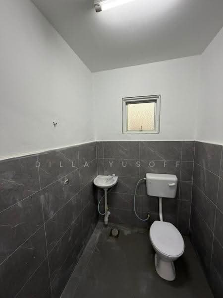 1-storey Terraced House for Sale in Taman Kelab Tuanku (Rantau) - DILLA YUSOFF - PropertyGuru.com.my