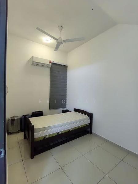 3-storey Terraced House for Rent in Puchong (Selangor) - Eric Lai - Bedroom - PropertyGuru.com.my