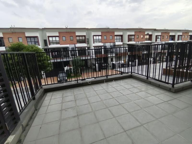 3-storey Terraced House for Rent in Puchong (Selangor) - Eric Lai - Exterior - PropertyGuru.com.my