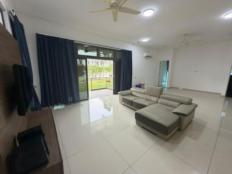 Rumah Berkembar untuk Disewa di Eco Botanic (Iskandar Puteri (Nusajaya)) - U Hon Kun - Living Room - PropertyGuru.com.my
