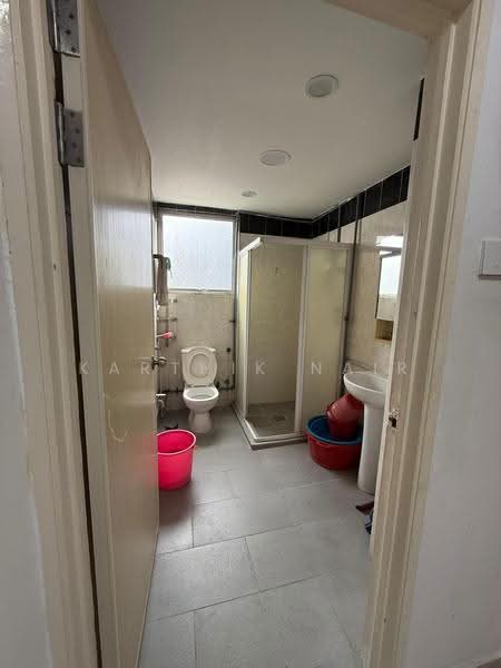 Condominium for Rent at Sri Impian Condominium - Karthik Nair - Bathroom - PropertyGuru.com.my