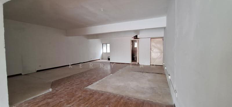 Retail Office for Rent in SS2 (Petaling Jaya) - Kerry Tam - Bathroom - PropertyGuru.com.my