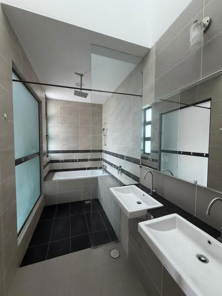 Semi-Detached House for Rent in Eco Botanic (Iskandar Puteri (Nusajaya)) - Janelle Aw Yong - Bathroom - PropertyGuru.com.my