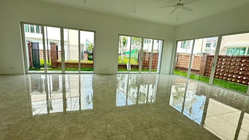 Semi-Detached House for Rent in Seri Tanjung Pinang (Tanjung Tokong) - Lilly . - Living Room - PropertyGuru.com.my