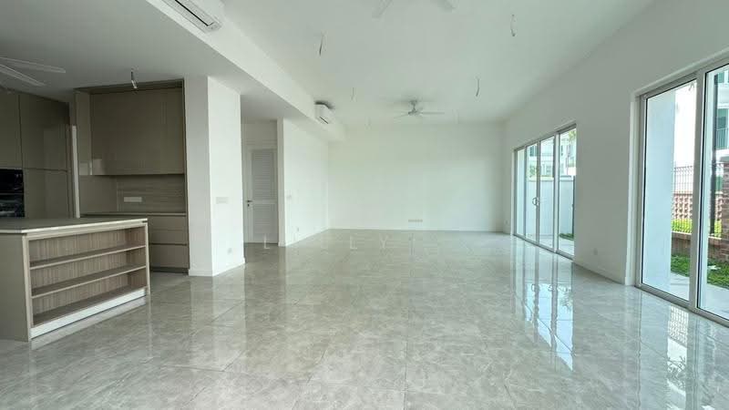 Semi-Detached House for Rent in Seri Tanjung Pinang (Tanjung Tokong) - Lilly . - Living Room - PropertyGuru.com.my
