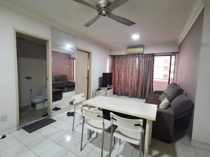 Condominium for Rent at Palm Spring @ Damansara - Sally Lee - Living Room - PropertyGuru.com.my