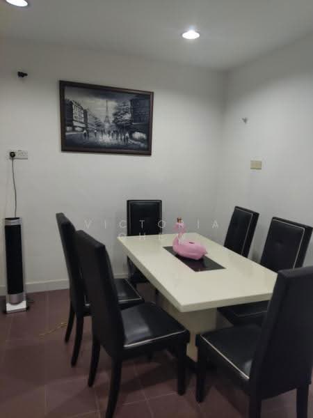 Rumah Teres 2-Tingkat untuk Dijual di Usj 9 (Subang Jaya) - Victoria Chew - Dining Room - PropertyGuru.com.my