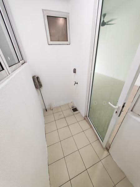 Service Residence for Sale at Southbank Residence - William Looi - Interior - PropertyGuru.com.my