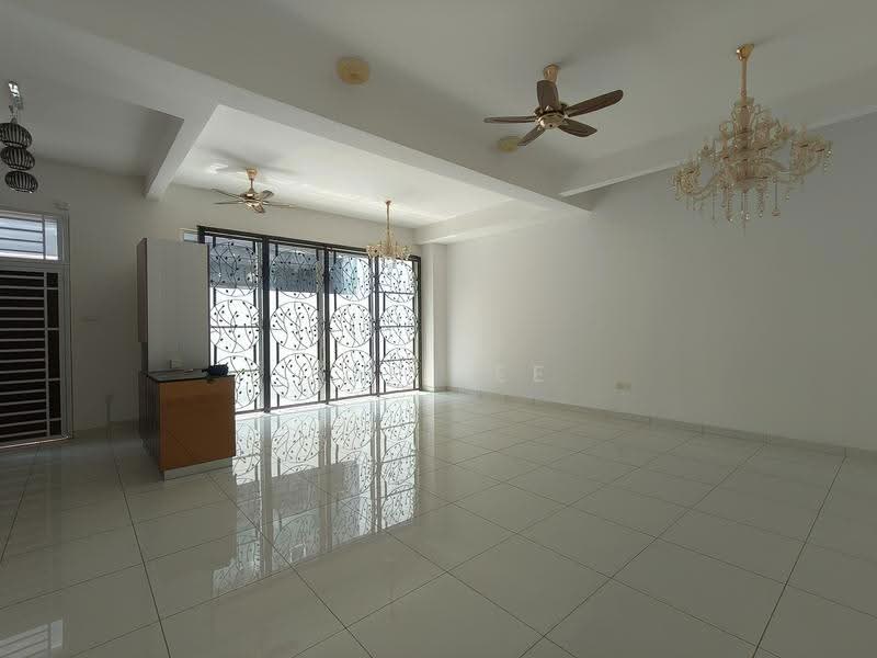 Cluster House for Sale in Austin Heights (Tebrau) - Zoe Lee - PropertyGuru.com.my