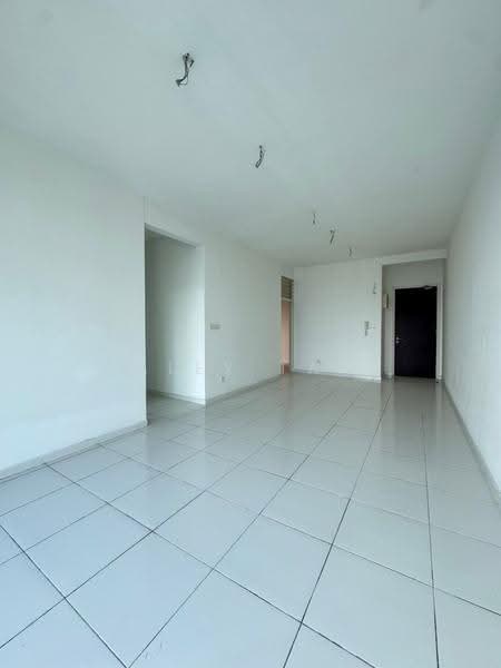 Kediaman Servis untuk Dijual di Sky Gardens Residences - ALEX TAN - Interior - PropertyGuru.com.my