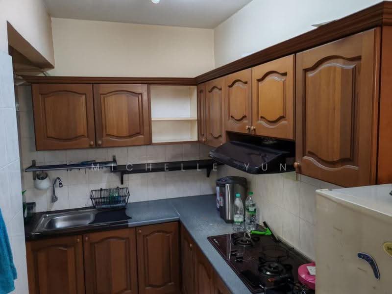 Apartment for Sale at Plaza Sinar Apartment - Michelle Yun - Kitchen - PropertyGuru.com.my