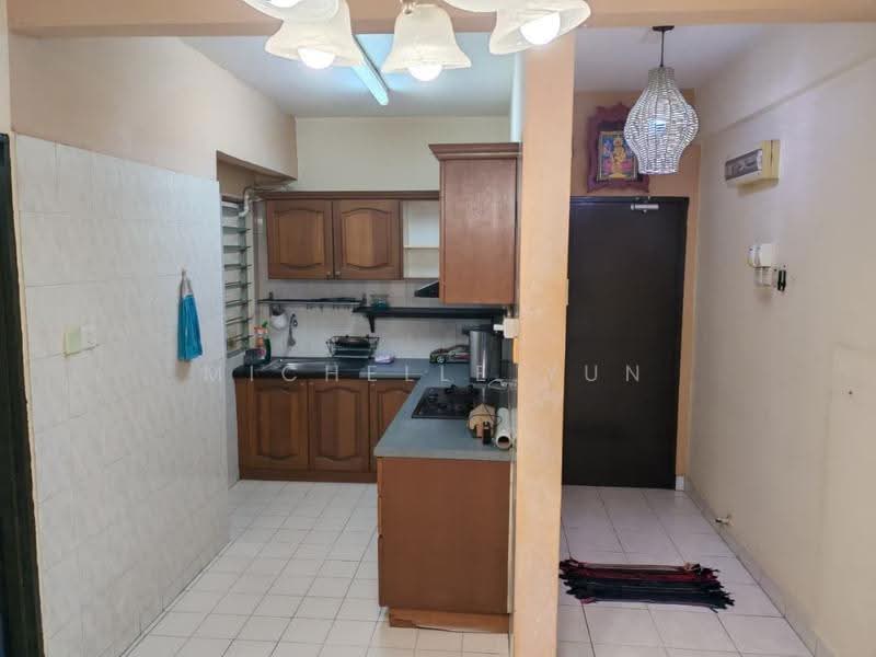Apartment for Sale at Plaza Sinar Apartment - Michelle Yun - Kitchen - PropertyGuru.com.my