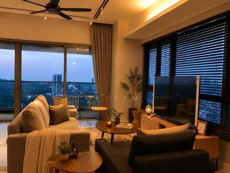 Kediaman Servis untuk Disewa di The Sentral Residences - KK Lim - Living Room - PropertyGuru.com.my