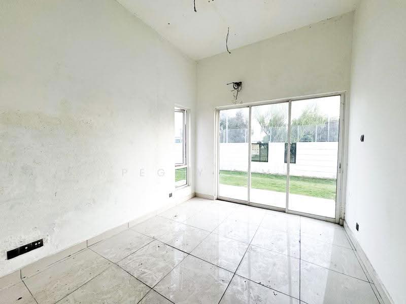 Link Bungalow for Sale in Bandar Bukit Raja (Klang) - Peggy Lim - Living Room - PropertyGuru.com.my