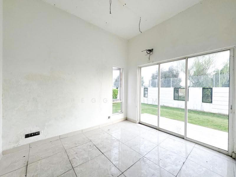 Link Bungalow for Sale in Bandar Bukit Raja (Klang) - Peggy Lim - Living Room - PropertyGuru.com.my
