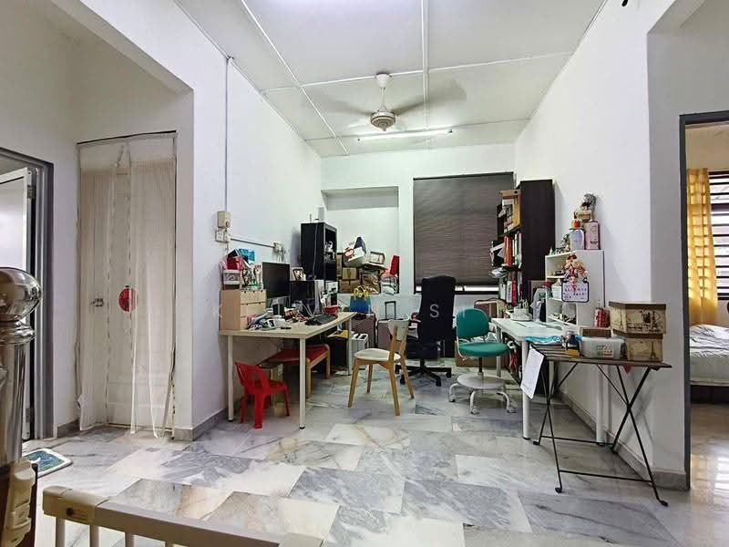 Semi-Detached House for Sale in Taman Kota Kulai (Kulai) - kelvin Sii - Study - PropertyGuru.com.my