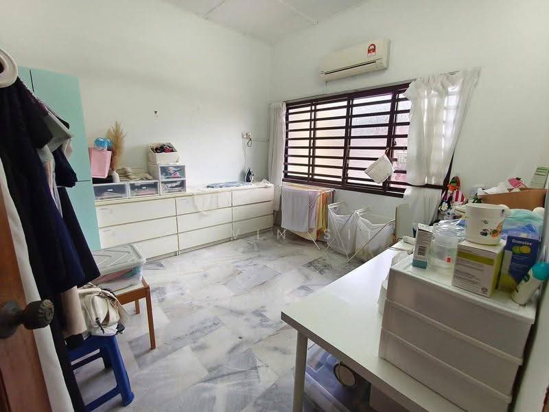 Semi-Detached House for Sale in Taman Kota Kulai (Kulai) - kelvin Sii - kitchen - PropertyGuru.com.my