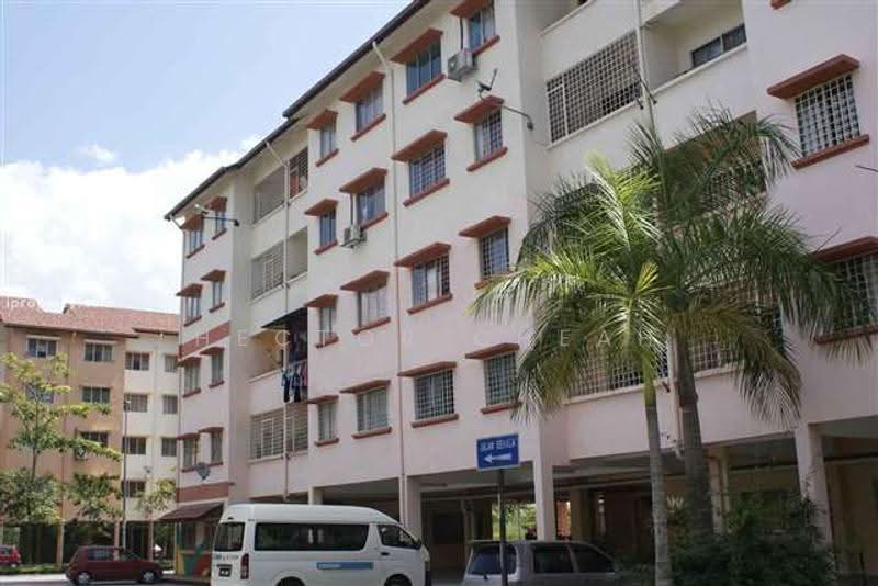 Apartment for Sale at Pangsapuri Desa Subang - Hector Cheah - Exterior - PropertyGuru.com.my