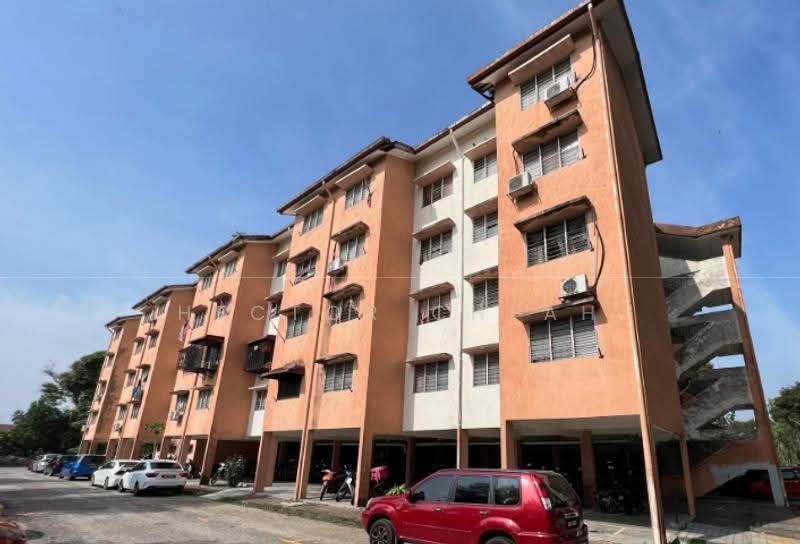 Apartment for Sale at Pangsapuri Desa Subang - Hector Cheah - Exterior - PropertyGuru.com.my