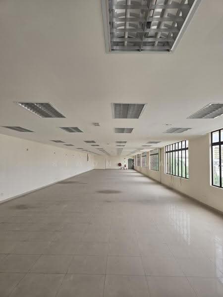 Warehouse for Rent in Taman Perindustrian Kip (Kepong) - Simon Kua - Interior - PropertyGuru.com.my