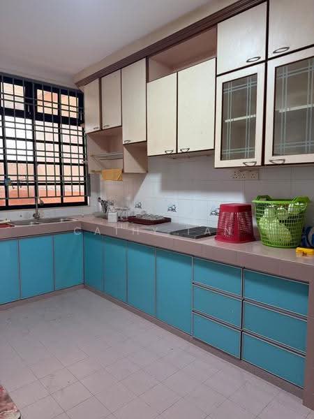 Bungalow House untuk Dijual di Bandar Putra Kulai (Kulai) - Cathy Tan - Kitchen - PropertyGuru.com.my