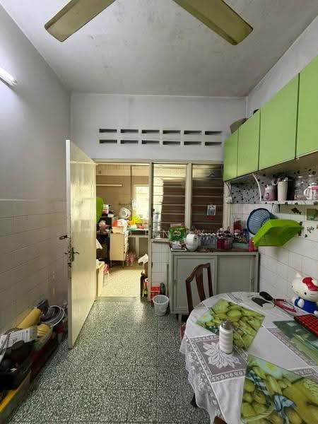 2-storey Terraced House for Sale in Taman Overseas Union (Taman Oug) (Jalan Klang Lama (Old Klang Road)) - Jayden Yee - Kitchen - PropertyGuru.com.my