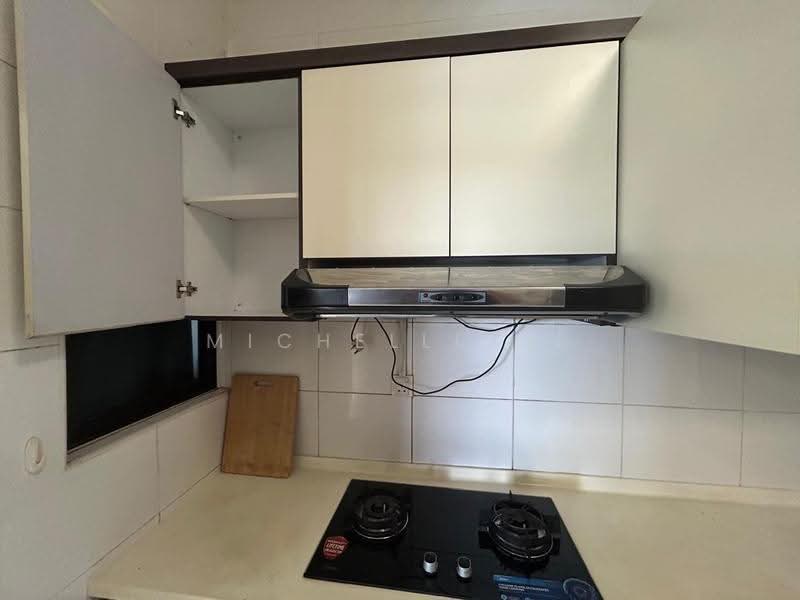Kediaman Servis untuk Disewa di Sky Gardens Residences - Michelle He - Kitchen - PropertyGuru.com.my